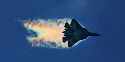 ОАК: двухместный истребитель Су-57 станет пунктом управления дронами