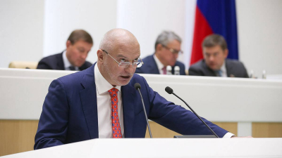Клишас иронично оценил украинскую Конституцию