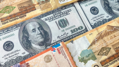 «Чистые» продажи долларов в Шымкенте за год выросли почти на 48%
