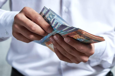 В Алматы приостановили лицензии четырех МФО из-за нарушений