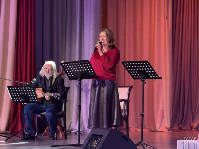 &laquo;10 минут до весны&raquo;: в Казани прошел вечер поэзии и музыки