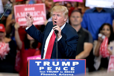 Трамп заявил, что без мирного соглашения Иран ждёт война