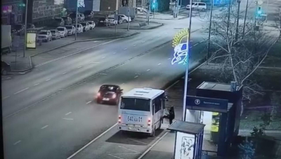Разбили оборудование, двери, вывеску: очередных вандалов наказали в Астане