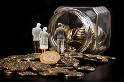 Сколько будут получать пенсионеры в Казахстане с 2026 года