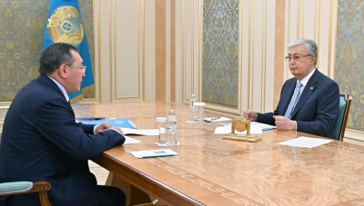 Токаев принял акима Алматинской области