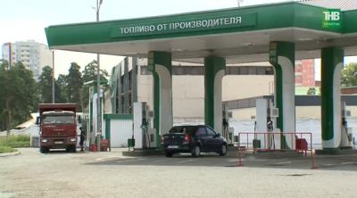 Роспотребнадзор запретил АЗС отказывать автомобилистам в заправке канистр