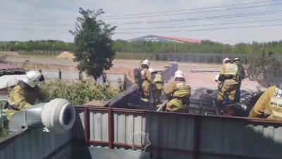 Летние кабинки в кафе загорелись в Шымкенте