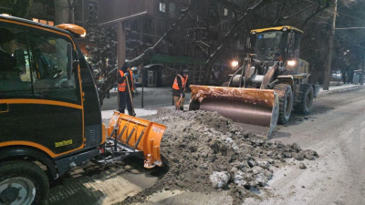 Снегопад в Алматы: коммунальные службы организовали масштабные работы