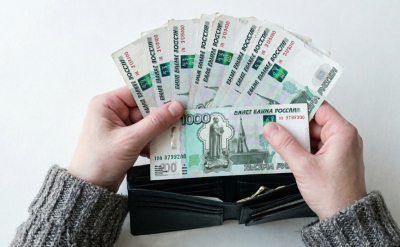 Разрыв между пенсиями работающих и неработающих россиян за год сократился почти на треть