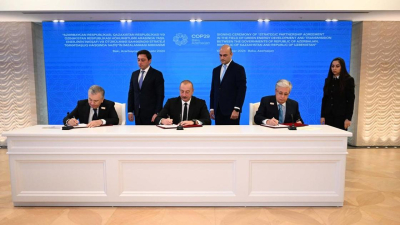Токаев, Алиев и Мирзиеев подписали важный документ в Баку (фото)