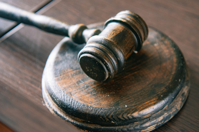 КС&nbsp;РФ&nbsp;запретил одновременно применять повышенную налоговую ставку и&nbsp;коэффициенты для&nbsp;участков под&nbsp;ИЖС