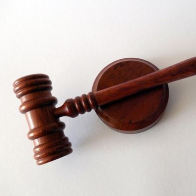 В Татарстане будут судить бывшего сотрудника вуза за крупную взятку