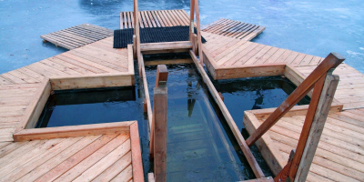 Врач Шахмарданов: купание в стоячей воде может привести к кишечным инфекциям